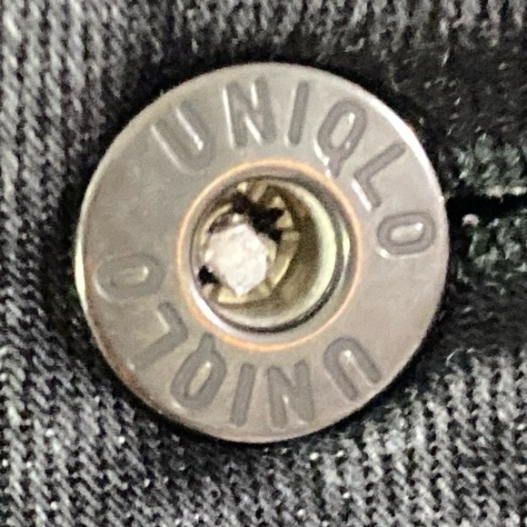 Uniqlo Men's 30 Black Skinny Jeans - Picture 7 of 9